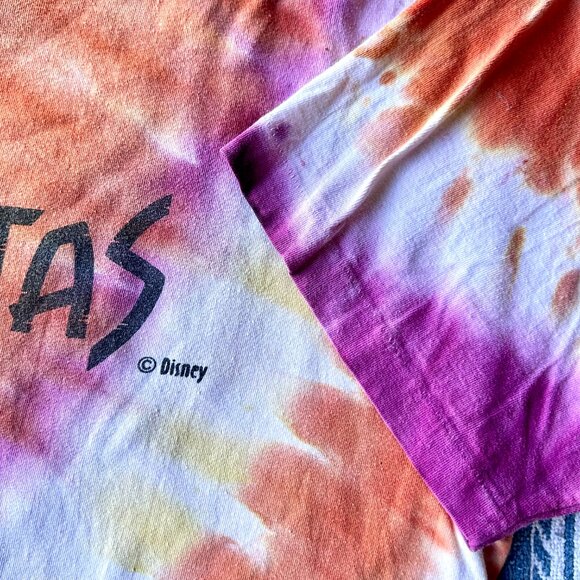 Vintage 90s Disney Pocahontas Tie-Dye T-Shirt / The Disney Store - Picture 3 of 6